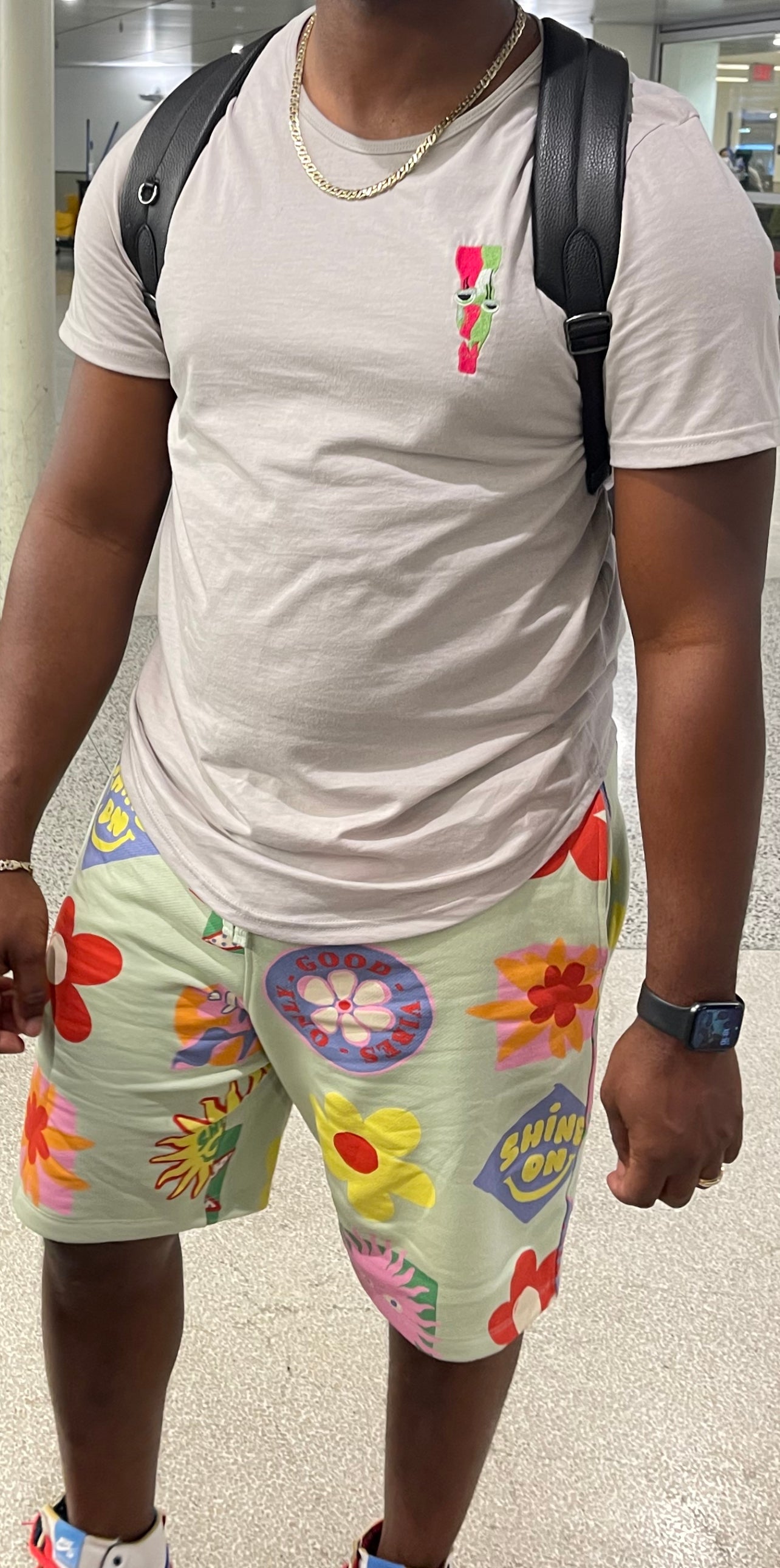 CROCKED Embroidered Curved T-Shirt - ParrisPieces